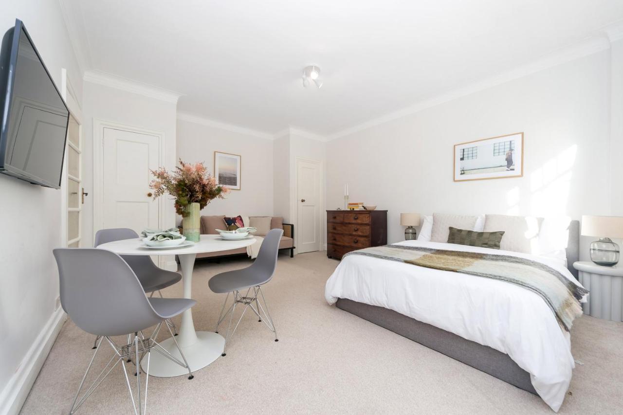 Beautifully Presented Centrally Located Studio Apartment London Exterior photo